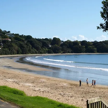 Jake'S Place Oneroa Waiheke Room photo