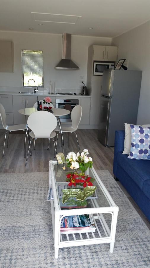 Jake's Place Waiheke Apartment